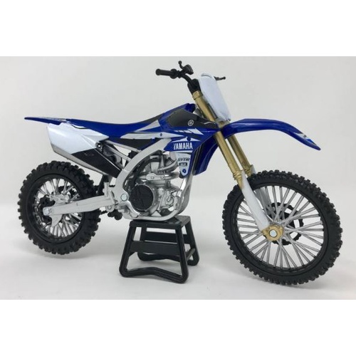 Maisto 1:12 Scale Yamaha YZ450F 2017 Diecast Model